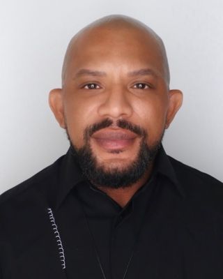 Photo of Robert Gipson, Associate Clinical Social Worker, DSW, ACSW