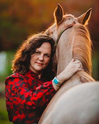 Photo of Shannon Sennefelder, Pre-Licensed Professional, AMFT