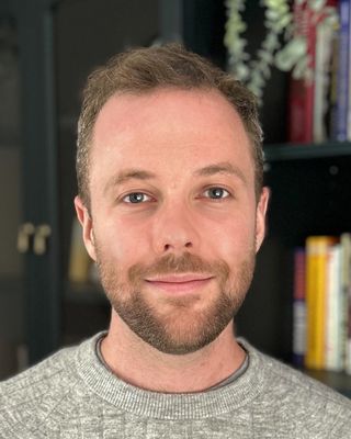 Photo of Chris Tucker, Psychotherapist, MBACP