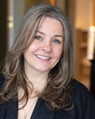 Photo of Kirsteen Stewart Kamming - Kirsteen Kamming Psychotherapy, Psychotherapist, MSc, MBACP