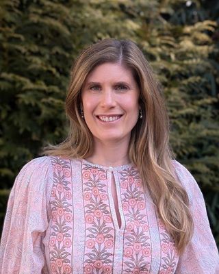 Photo of Kelly Bhuva, Psychiatric Nurse Practitioner, PMHNP-C, CPNP-PC, MSN