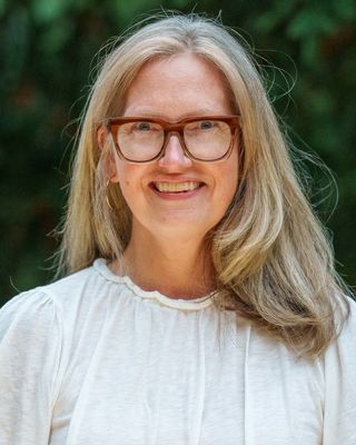 Photo of Ashley Dahl, Clinical Social Work/Therapist, MSW, LSWAIC, CMT-P