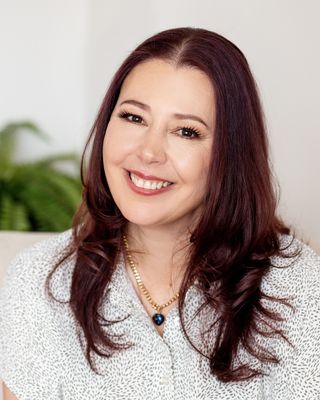 Photo of Lynne Van Der Vyver, Registered Psychotherapist, BA, RP, CCC