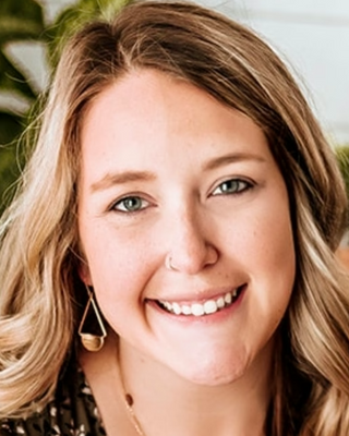 Photo of Siara Stewart, Licensed Professional Counselor, LPC