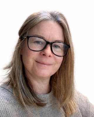 Photo of Suzanne McGowan, Psychotherapist, DCounsPsych, MNCPS Acc.