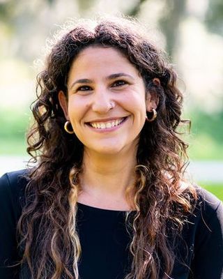 Photo of Alysse Fuchs, Clinical Social Work/Therapist, LCSW