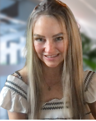 Photo of Veronica Garner, Psychiatric Nurse Practitioner, PMHNPBC, APRN, CNP
