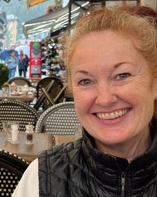 Photo of Kimberly Hoole, Marriage & Family Therapist, LMFT