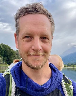 Photo of Kyle Dern, Marriage & Family Therapist, MA, LMFT, BCN