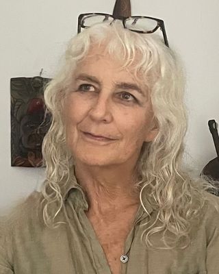 Photo of Dr. Elizabeth Duncombe, Clinical Social Work/Therapist, PhD, LCSW