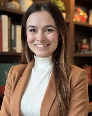 Photo of Elizabeth Miron, Marriage & Family Therapist Intern, MFT-I