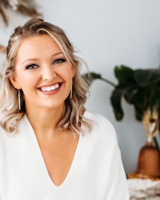 Photo of Ewelina Boch, Clinical Social Work/Therapist, LCSW