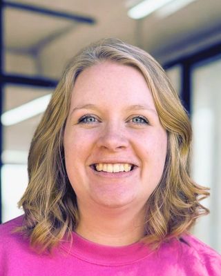 Photo of Isabella Fawcett, Registered Psychotherapist, MACP, BAS, CC-PMH