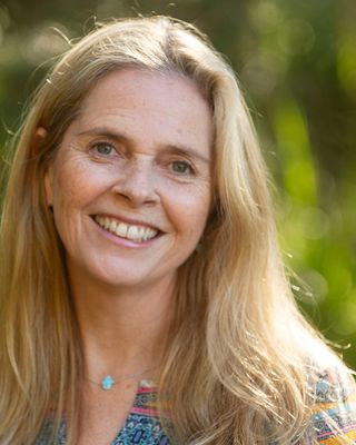 Photo of Louise Kramer, Psychologist, MPsych, MAPS