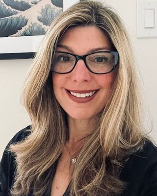 Photo of Heidi Schnorr, Licensed Professional Counselor, LPC