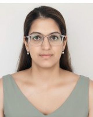 Photo of Alisha Gambhir, Psychologist, MA, PsyBA General