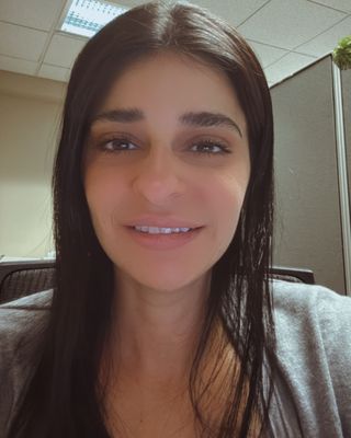 Photo of Maisam Borrero, Pre-Licensed Professional, LSW