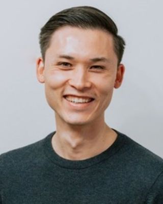 Photo of Edward Shin, Marriage & Family Therapist