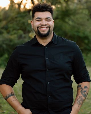 Photo of Jamil Elisofon, Licensed Master Social Worker, LMSW, DBT