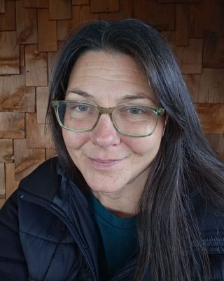 Photo of Lindsey Watts, Licensed Mental Health Counselor, LMHC