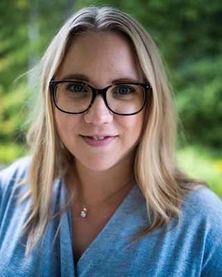 Photo of Kayla Sparkes - Mental Wealth Counselling, Registered Psychotherapist in Peterborough, ON