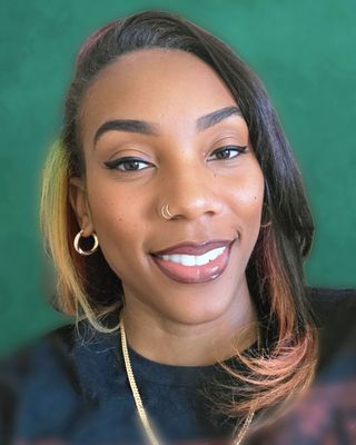 Photo of Miracle January, Marriage & Family Therapist, LMFT