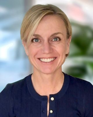 Photo of Sara Frohlich, Licensed Professional Clinical Counselor, LPCC