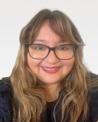 Photo of Flor Martinez, Marriage & Family Therapist, LMFT