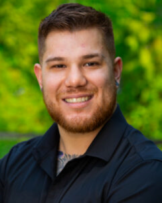 Photo of Eddie Medina, Counselor in Maple Valley, WA