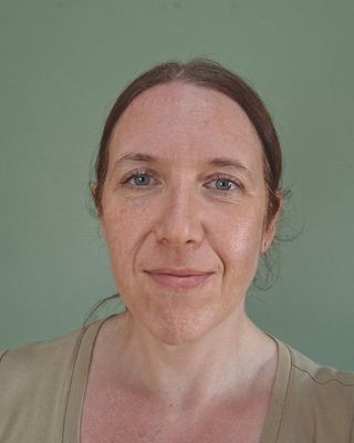 Photo of Rowena Carlton - Mind & Action, Psychotherapist, MSc, MBABCP
