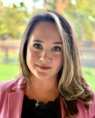 Photo of Abigail Helton, Psychiatric Nurse Practitioner, MSN, APRN, PMHNP