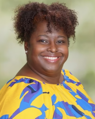 Photo of Olivia Ikenberry, Clinical Social Work/Therapist, LICSW