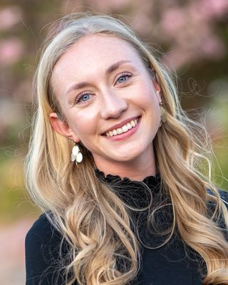 Photo of Averi Andrews, Pre-Licensed Professional, MA, LPCC