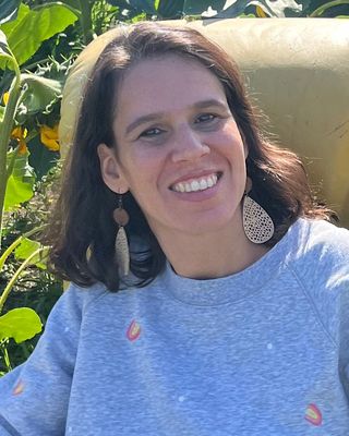 Photo of Carolina Silva, Registered Social Worker, MSc, RSW, BSW