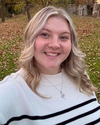 Photo of Mia Bulmer, Licensed Social Worker, MSW, LSW