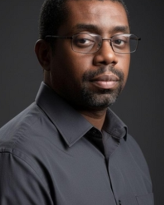 Photo of Robert Nwanganga, Clinical Social Work/Therapist, LCSW