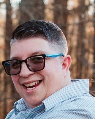 Photo of Lori McDuff, Clinical Social Work/Therapist, LCSW, LCAS-A