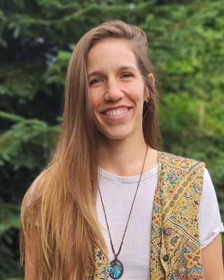 Photo of Sarah Benoit, Counsellor, RCT-C, RN