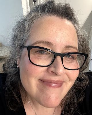 Photo of Elizabeth Latty, Psychologist, PhD, CST, HSP