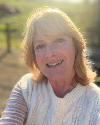 Photo of Elizabeth Akers, Counsellor, MBACP