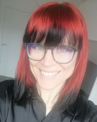 Photo of Leanne Hammond, Counsellor, MBACP