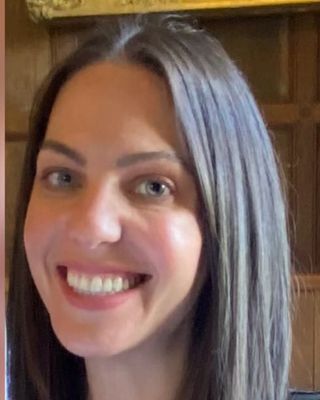 Photo of Jessica Hayes, Psychotherapist, Pre-Accredited Member IACP