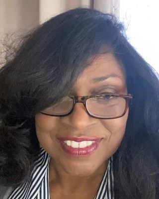Photo of Vernetta Williams, Counselor, LCPC, CADC
