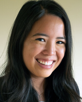 Photo of Kenna Alemania, Licensed Master Social Worker, LMSW