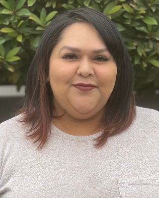 Photo of Jennie Lopez, Marriage & Family Therapist, MS, LMFT