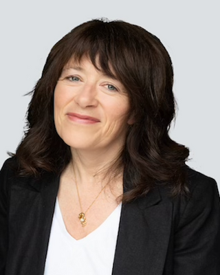 Photo of Hilary Jane Ewart, Registered Psychotherapist (Qualifying), MA