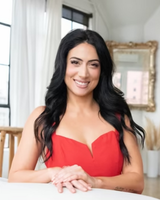 Photo of Karyna Auletta, Marriage & Family Therapist, LMFT