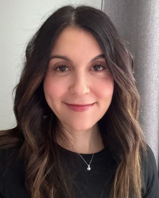 Photo of Vanesa Nieto, Psychologist, MSc, CPsych