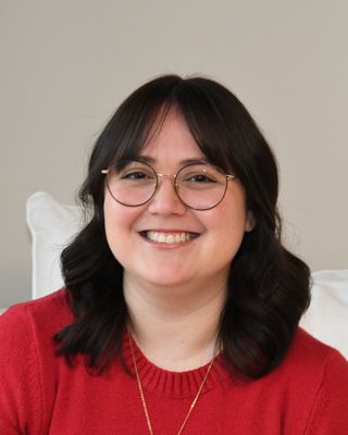 Photo of Pilar Vergara-King, Registered Psychotherapist (Qualifying)