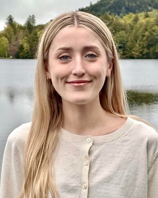 Photo of Carly Ward, Licensed Mental Health Counselor, LMHC